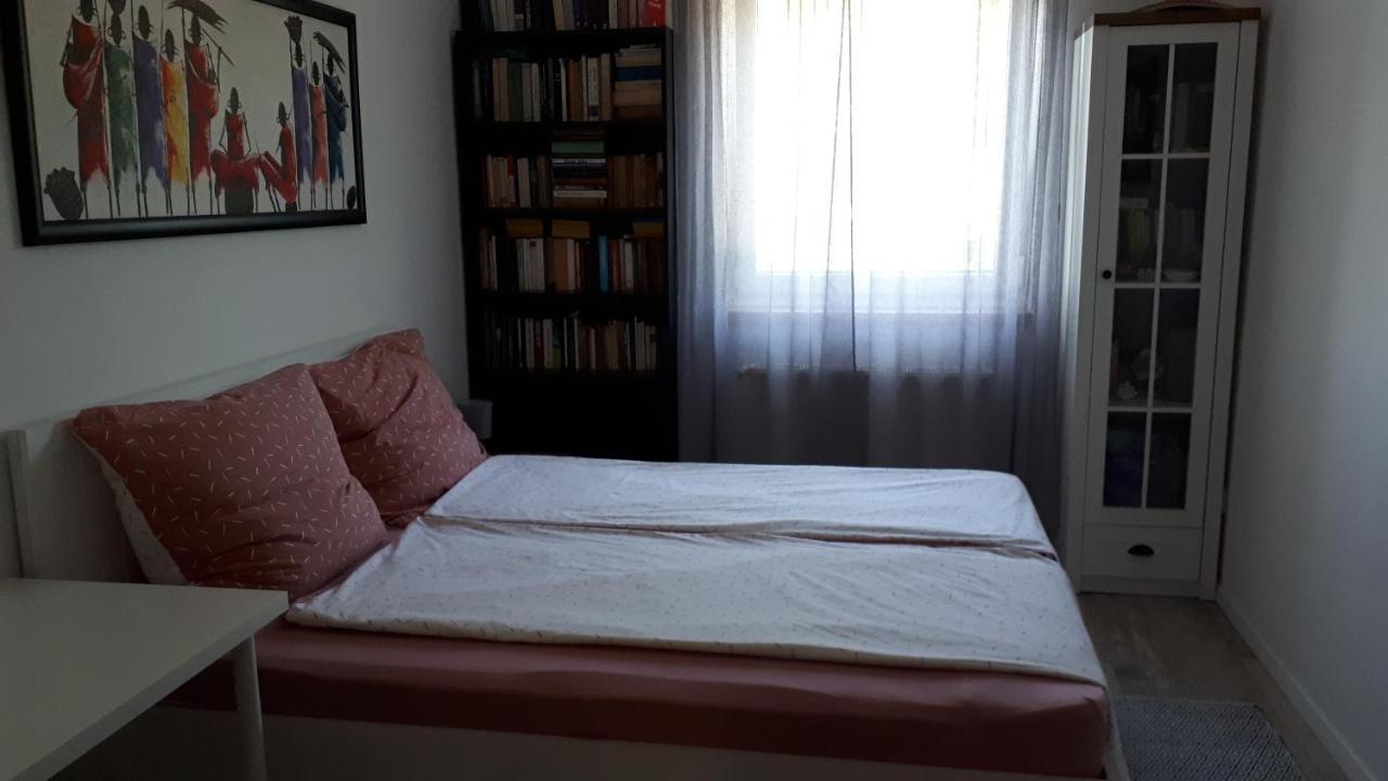 Feher Rozsa Apartman Черсегтомай Экстерьер фото